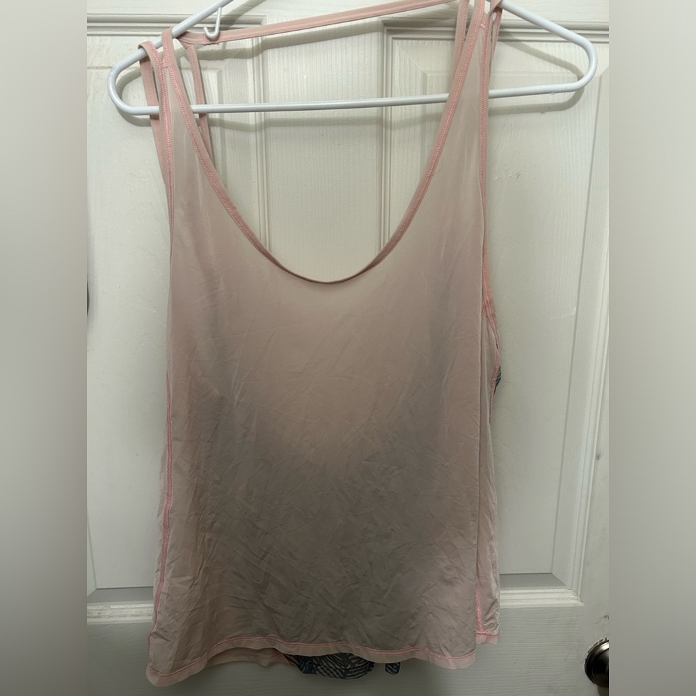 Lulu lemon tank size 8